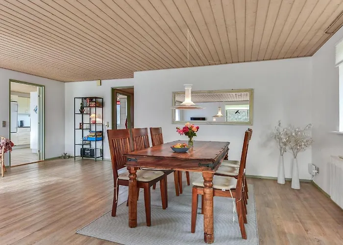 Gorgeous In With Wifi